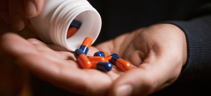 Antibiotic Side Effects: 8 Insane Things They Do to Your Body