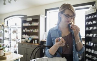 How to use essential oils for energy and not be so damn tired all the time