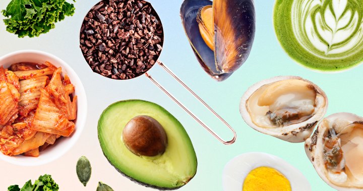 The Top Nutrients This Anxiety Expert Wants You To Eat Every Day